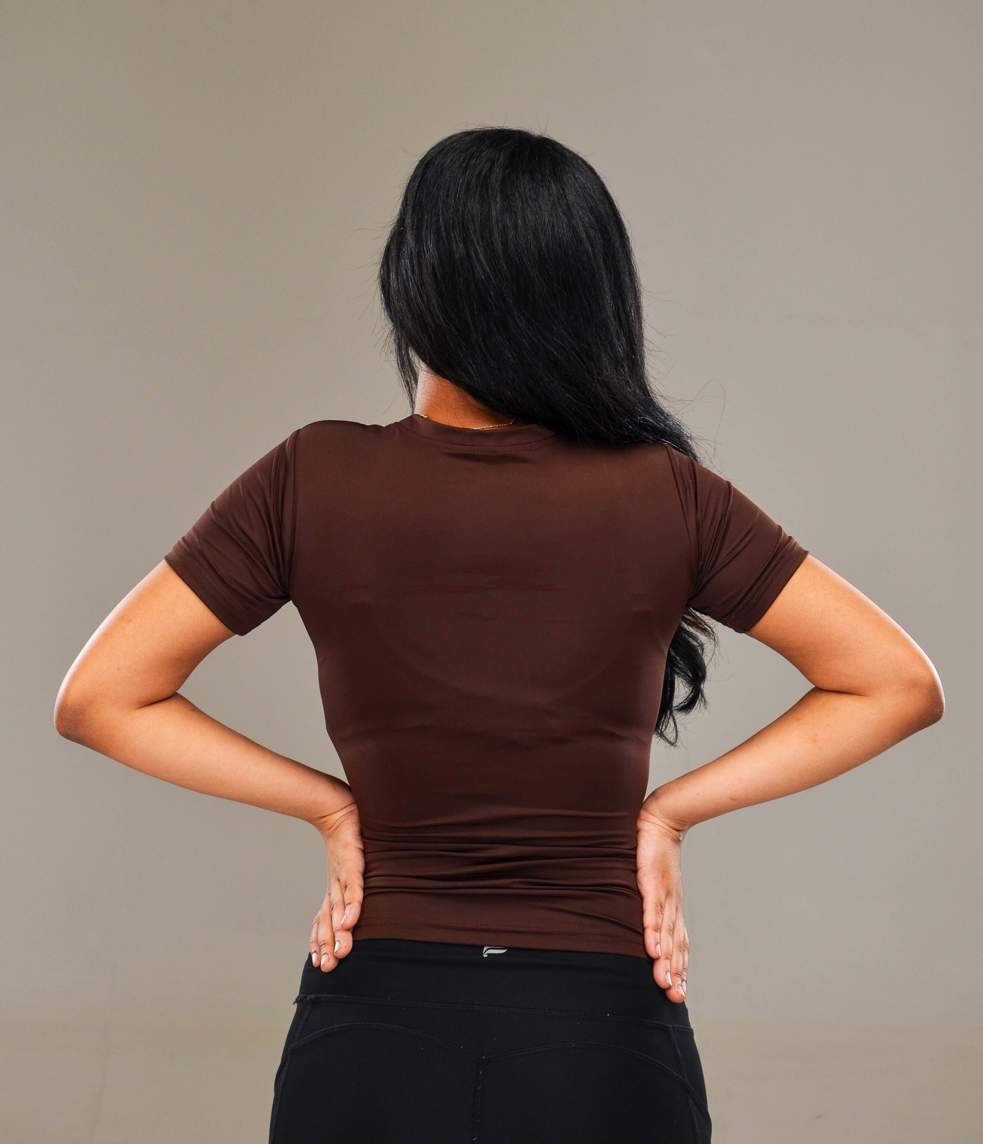 Brown Short sleeve - O neck